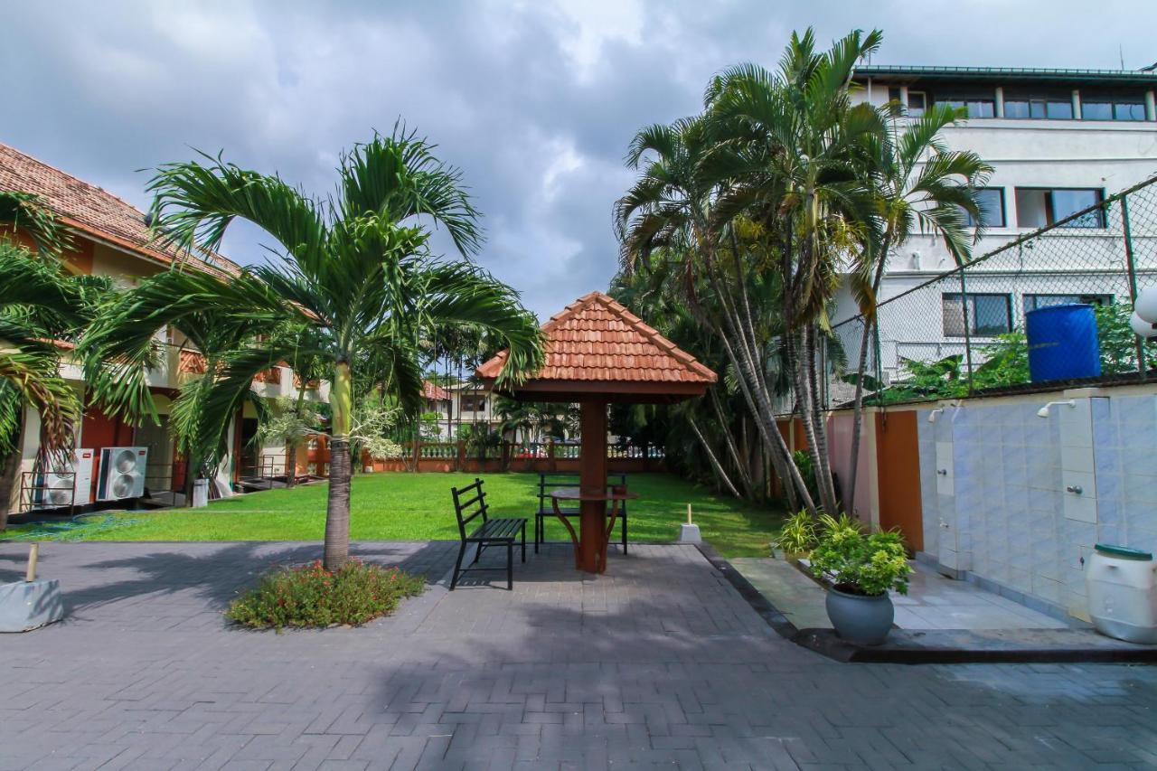 Paradise Holiday Village Negombo Exterior photo